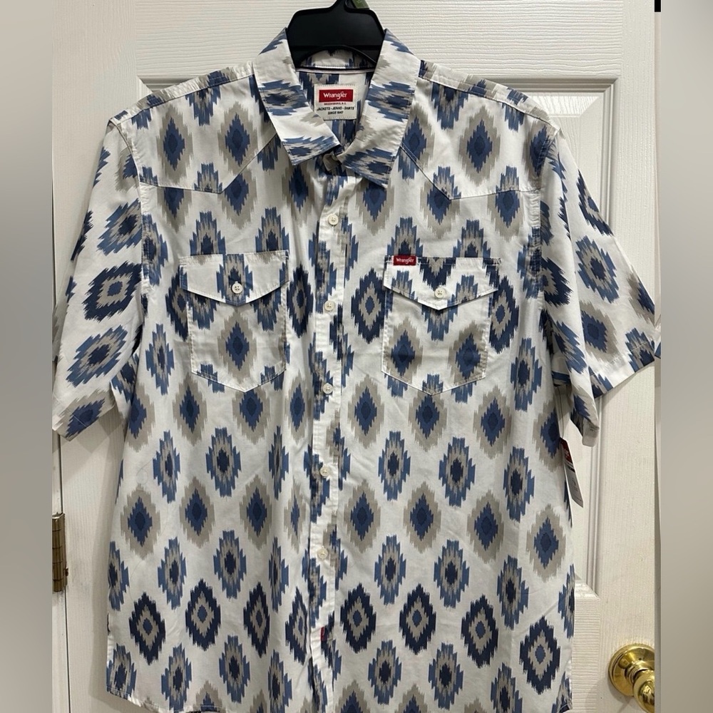 Wrangler® Men's Short Sleeve Premium Top,Vintage Indigo Size XL NWT